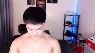 Videos Tagged with princeadrianx
