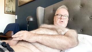 ozhairybearxxxx - Video gay-bodybuilder free-blow-job-videos ass-fuck gay-medical