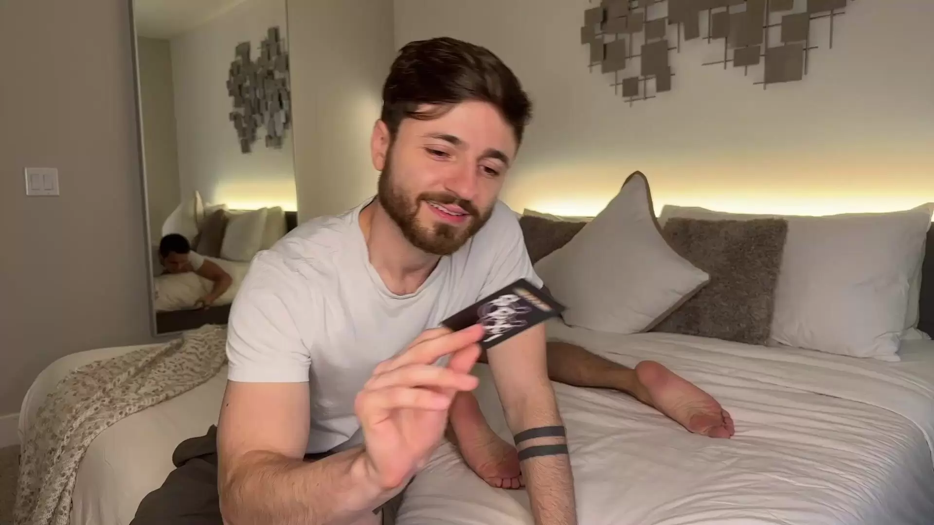 cu_r_tis - Video gaybait gay-cumjerkingoff bukkake -to-mouth