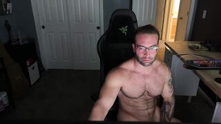 nakednick92 - Video mommy eurosex gag oralsex