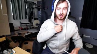 daddystraight - Video male gay-boys gay-smoking bored