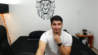 lionn_kingg - Video braces ecchi couple gayclips