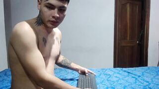 harley_poison - Video gay-broken messy gaydaddy cams