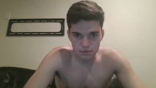 evanfriesen2424 - Video horny interactivetoy, stud striptease