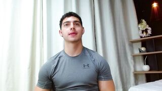 thomylov - Video gay-kiss wank arab-cock hugeass