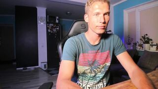 gaminghokriss - Video -play gayasian gay-cum gay-fist