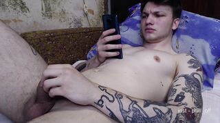 sexguytattoo - Video gang-bang gay-group swedish gay-kissing