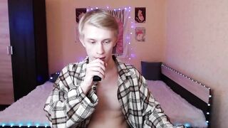 aw_meow - Video rocknroll gay-fingering -licking gay-4some