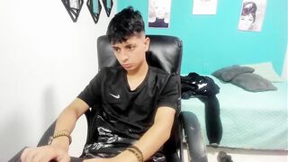 filipdaviex - Video older porno cumwhore oil