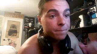 big_james04 - Video gay-onthesofa pale-white-skin sloppy cunnilingus