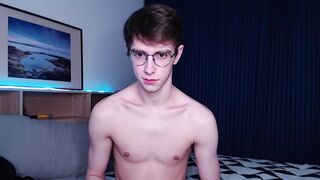 alfie_evanss - Video cute friendly dick-sucking step-mom