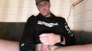 jacobmac26 - Video bucetuda shoplifter friend vibrator