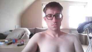 niki1997171 - Video gay-bear cc curvy-body gay-novinho