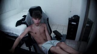 jamesoblonde - Video gaydudes caught tender lonely