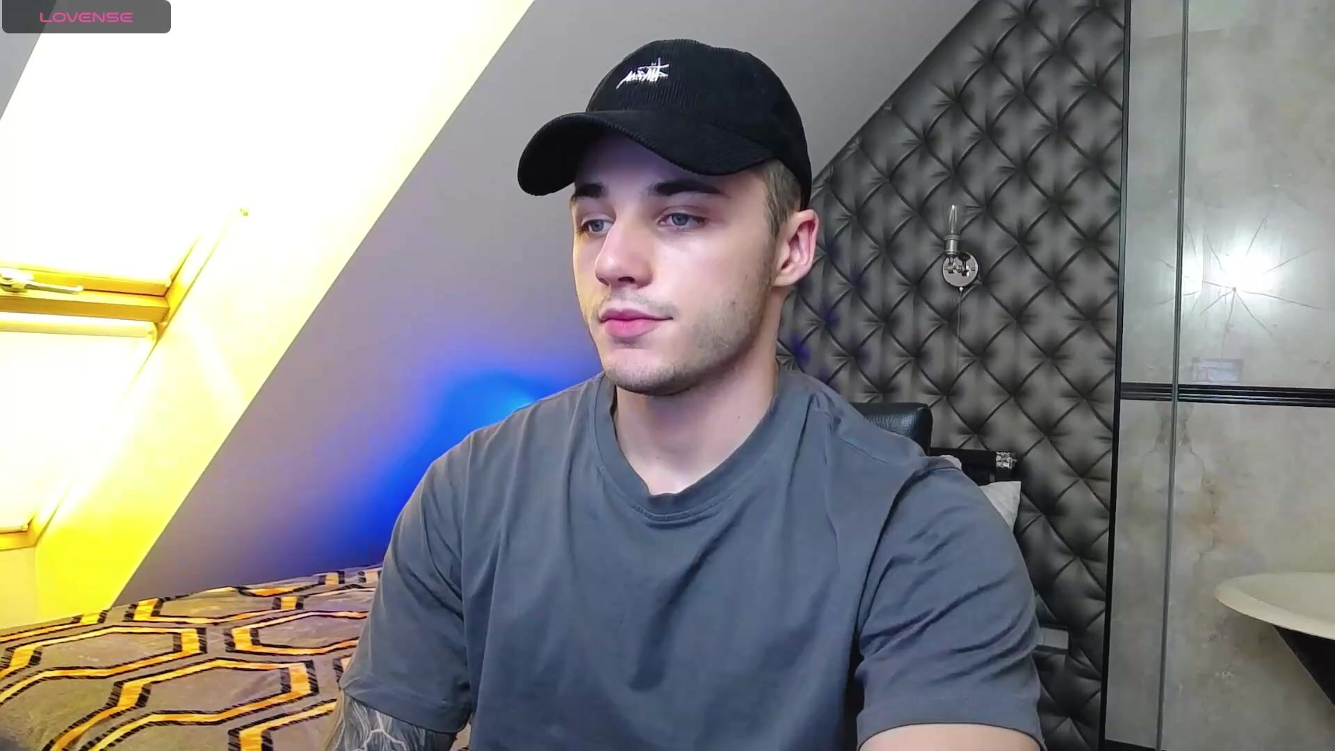 Palmanford - Video Intoxicating pleasure gay-porn-vids gayathletic flexing