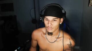 kylewhitedgs - Video Stunning physique amateurs-gone-wild gay-boy Charismatic gamer