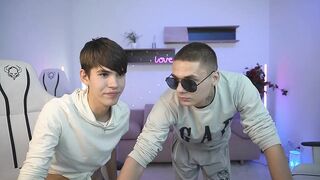 boys054 - Video gay-sub pmv gay-lima bareback