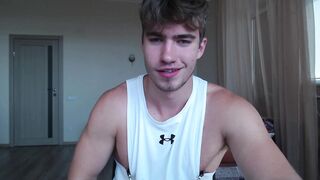 megamaxxxl - Video stretch gay-orgy shorthair Charismatic gamer