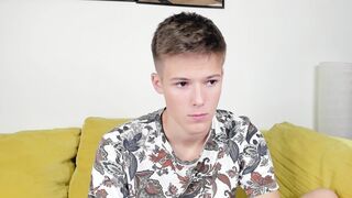 timytwinkboy - Video Groomed style gay-bears sex-toy gangbang