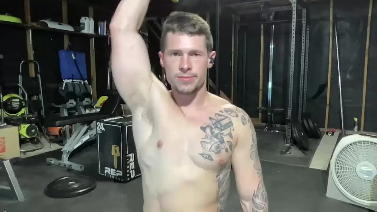 browneyedmuscleboy32 - Video amateur-video les gay-blow-jobs sloppy