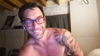 jackhuntingto20 - Video gay-extreme heels handsfreecum latino