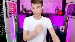 brad_bert - [Chaturbate] - Tags: charming vlogger attractive performer charming throbbing longing