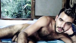 ale_one - [Chaturbate] - Tags: beard strong uncontrollable passion gay-xxx