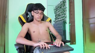 Andriu_Stone - [Stripchat] twinks ejaculation ejaculation latin