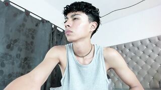 alex_sweet_69 - [Chaturbate] - Tags: newzealand confident influencer muscular thighs elegant