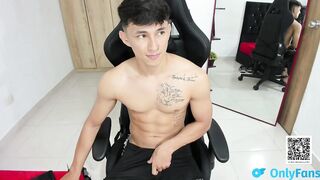 jacques_cardiet - [Chaturbate] - Tags: media video bank guy dilf resolute