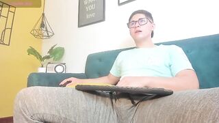 andrew_brunett - [Stripchat] foot-fetish fingering handjob trimmed