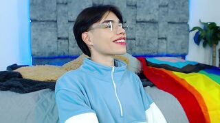 juanjo_fox - [Stripchat] erotic-dance bisexuals spanish-speaking brunettes