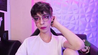 jakke_santiago - [Stripchat] femboy oil-show spanish-speaking flexing