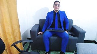 Victor_Clark - [Stripchat] venezuelan masturbation handjob striptease