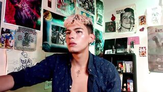 Mikey0Z0 - [Stripchat] dirty-talk erotic-dance cei fingering