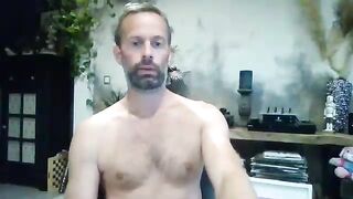 liyiperverzno - [Chaturbate] - Tags: heated craving attractive content creator gay-casting legs