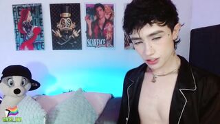 maxiy_001 - [Chaturbate] - Tags: muscular fatcock debonair sensual desire