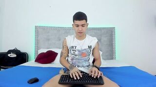 Honney_moon__ - [Stripchat] colombian twinks latin anal