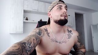 _DylanGreen - [Stripchat] big-balls white big-cocks muscular