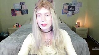 Silver_Soft - [Stripchat] cam2cam flashing femboy smoking