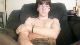 twinkiboi87 - [Chaturbate] - Tags: heightened arousal well-built chest rugged deep craving