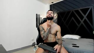 Apolo_Bianco_ - [Stripchat] spanish-speaking dirty-talk cheap-privates anal