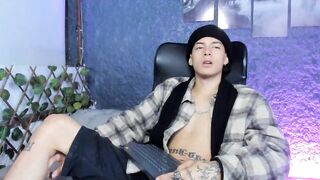 JoHan_Parker1 - [Stripchat] handjob cam2cam masturbation striptease