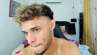 liam_cast - Video gay-porno sloppy-blow-job blowjob valentinesday